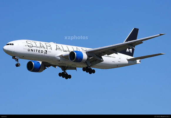 N218UA