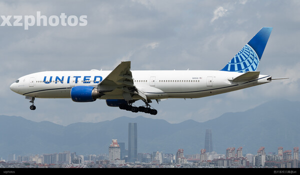 N210UA
