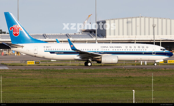 738