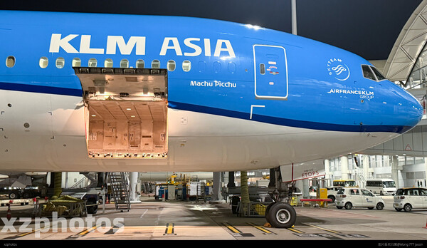 KLM ASIA B777-200ER