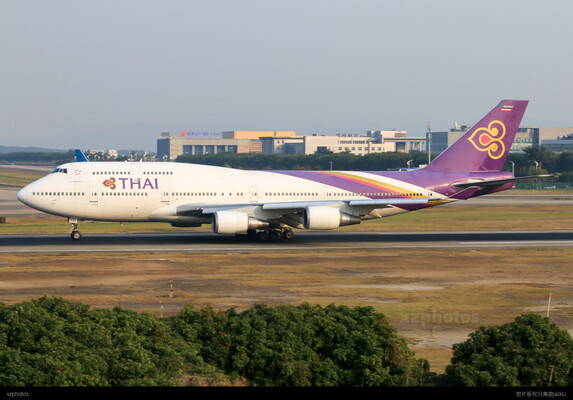 泰国航空 747-400 HS-TGO