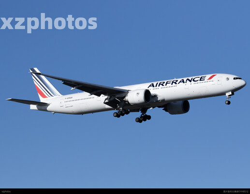 Air France B777-300ER F-GSQD