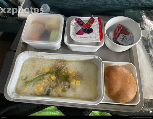 CX134早餐
