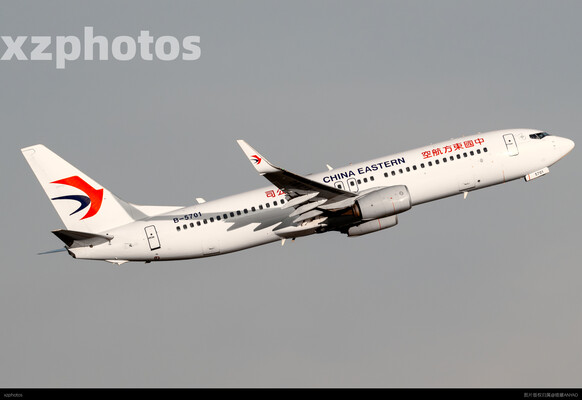 东航737