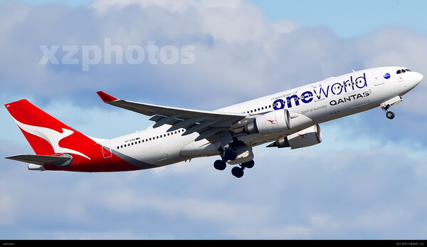 VH-EBN