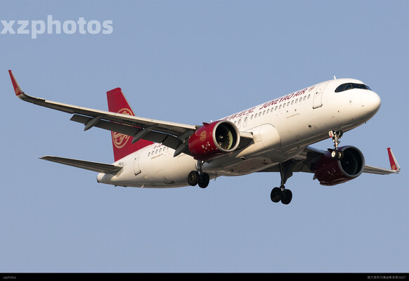 吉祥A320neo引擎进光