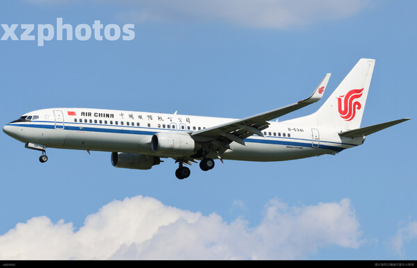 737