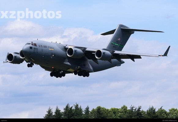 C17