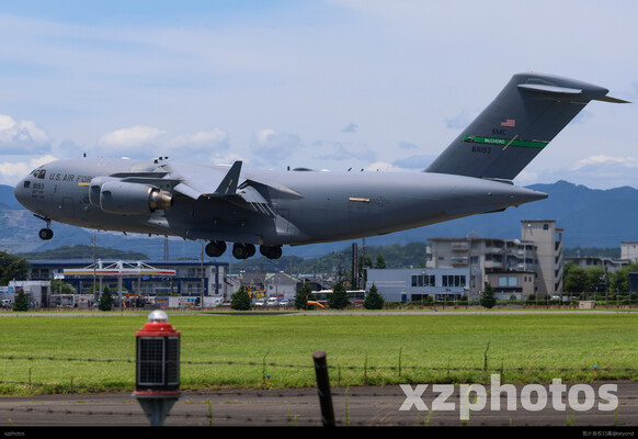 C17