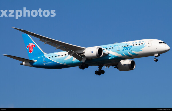 B787