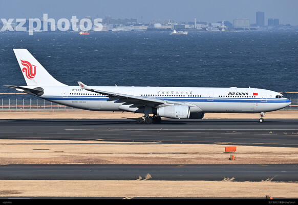 中国国际航空 B-5947 羽田