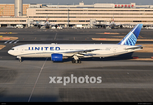 N786UA 羽田