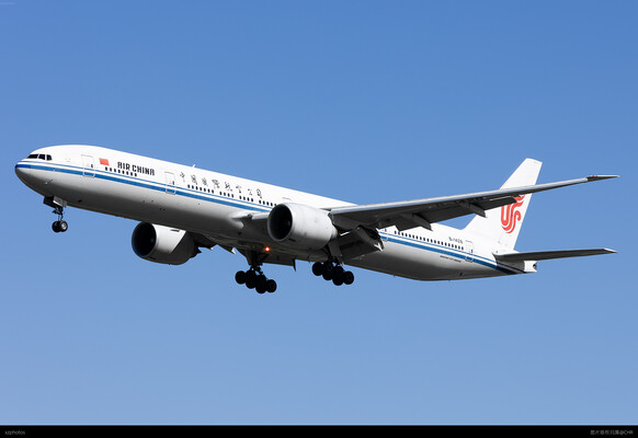 CA998 YVR-PEK