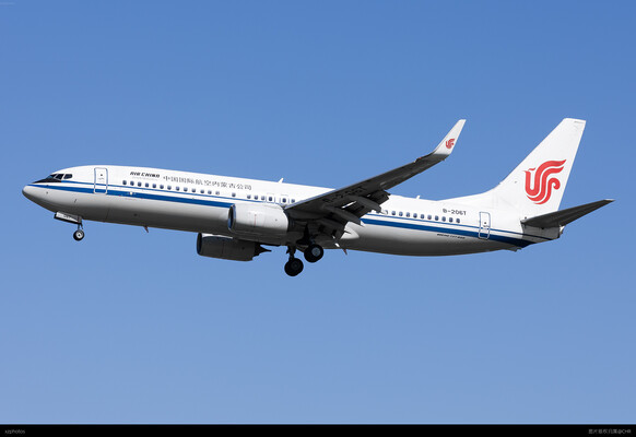 CA1628 CGQ-PEK