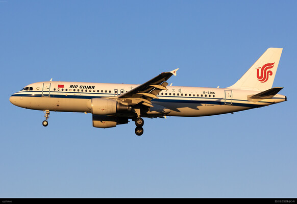 CA1512 KHN-PEK