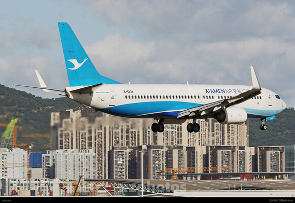 737