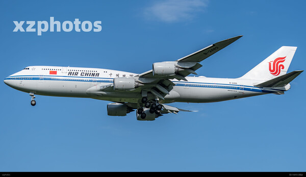 CA 747-89L
