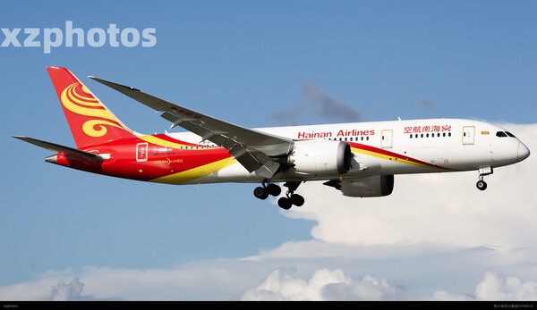Hainan Airlines B787-8 B-2731