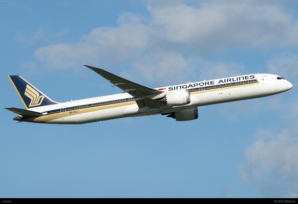 9V-SCJ