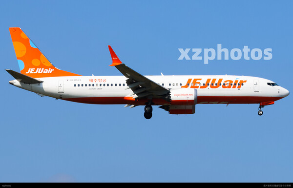 737