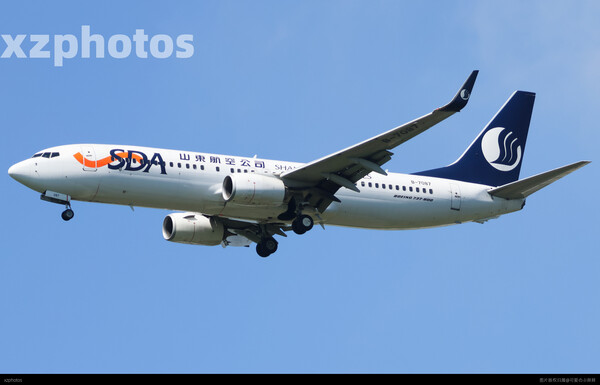 737