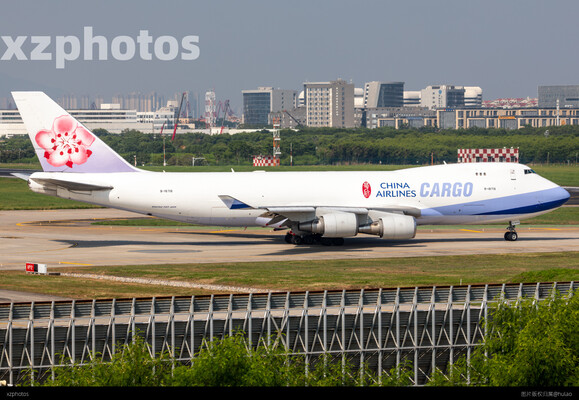 华航744F/B-18718