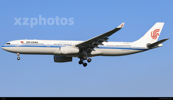 国航330-300 B-5947