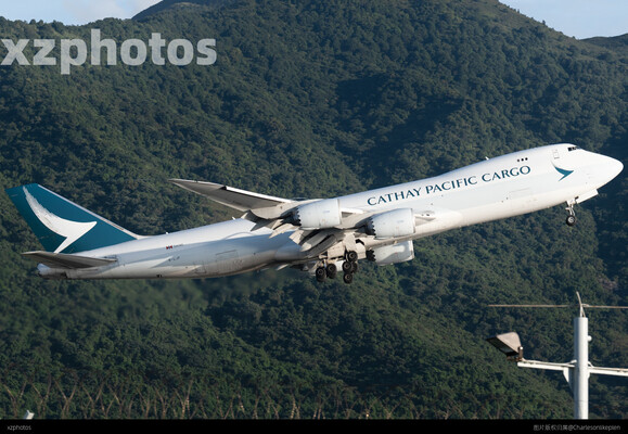 747-8 cathay