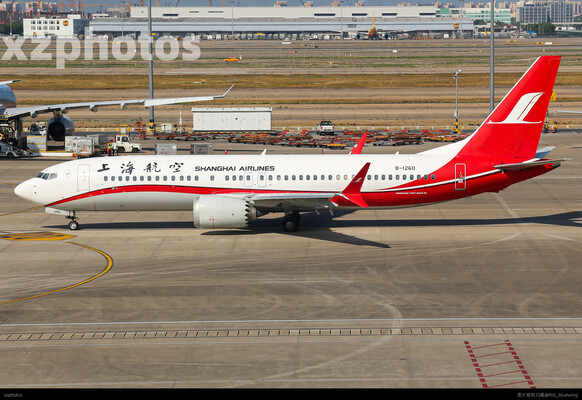 上海航空737-8MAX