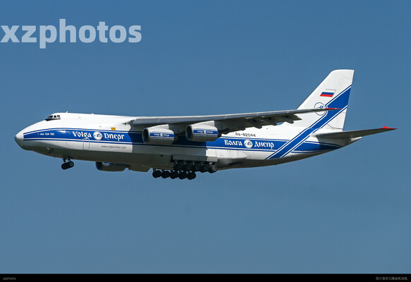 AN-124-100
