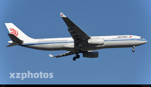 B-8689