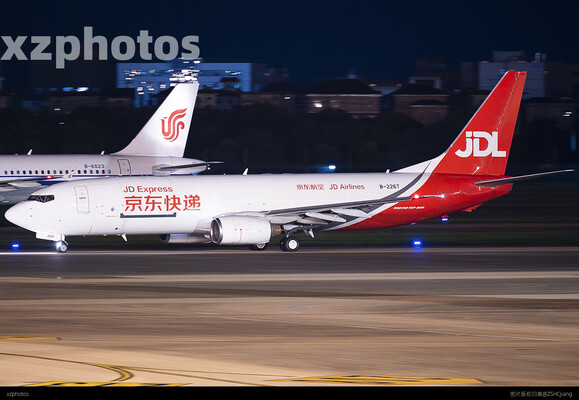 737