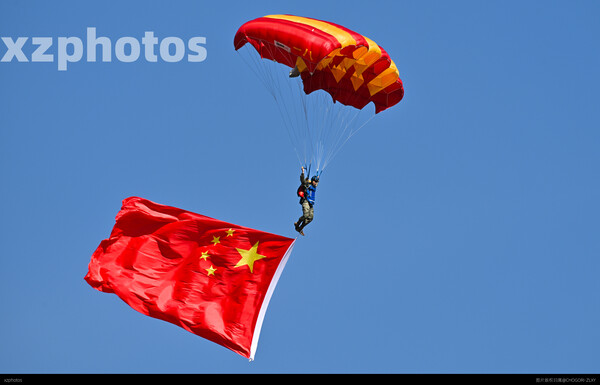 清澈的爱，只为中国🇨🇳