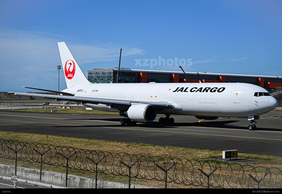 JA653J