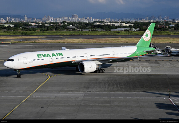 B-16711