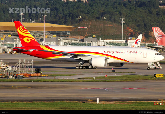 金鹏航空777F