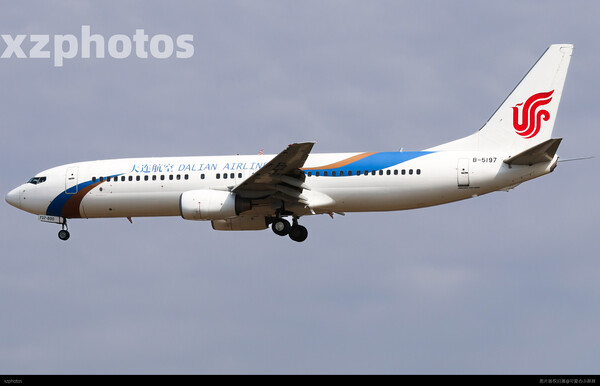 737
