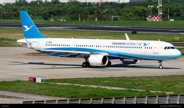 B-32G8
