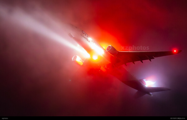 VH-EBN