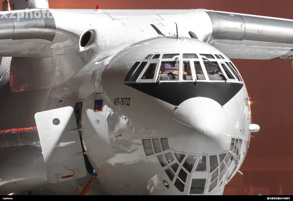 RA-76842