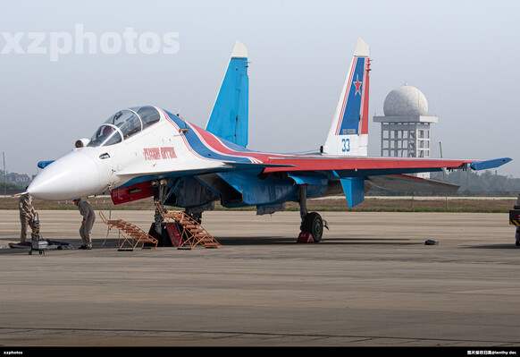 勇士飞行表演队