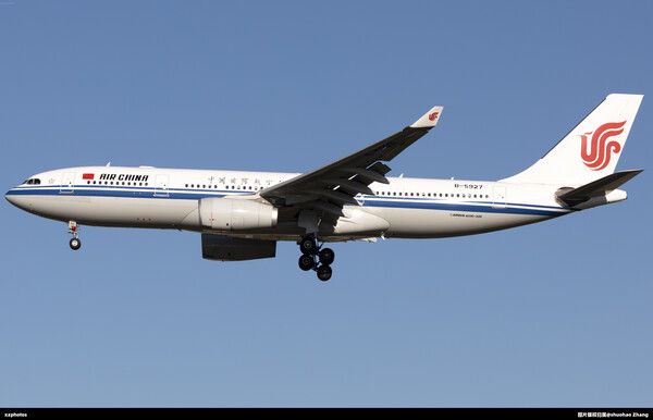 跑道01可以落地