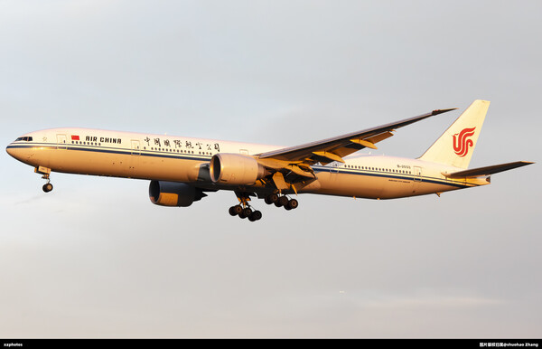 跑道01可以落地