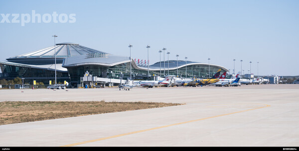 鄂尔多斯机场航站楼