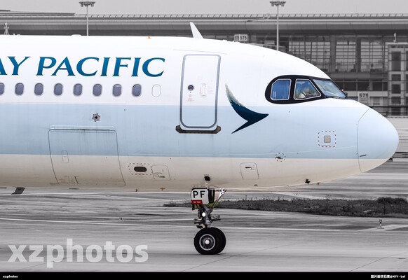 国泰航空，志在飞跃