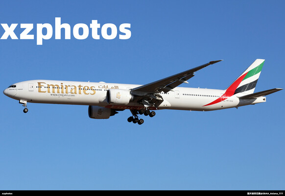 阿联酋航空77W访京