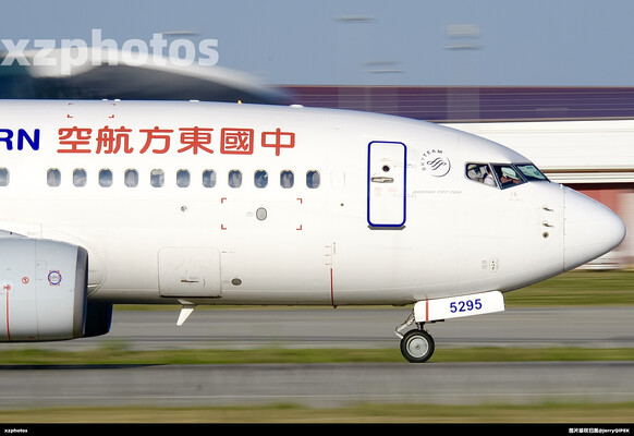中国东方航空波音737-800