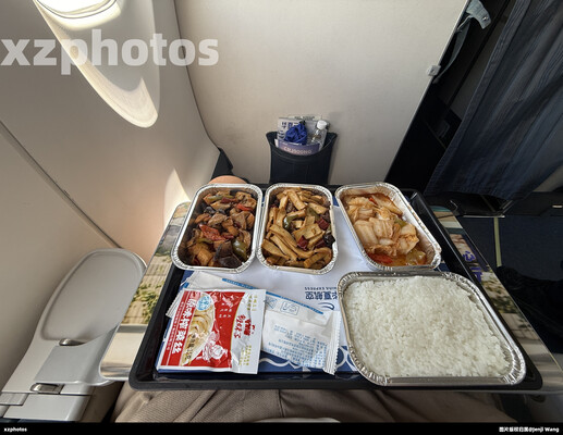 G54082塔城-阿克苏商务舱餐食