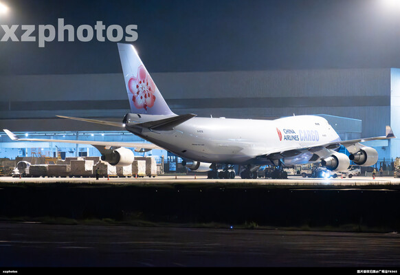 即将出售掉的华航744F