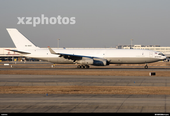 伊尔96首访郑州